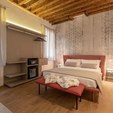 La Finestra Sulle Beccarie Vendégház 4*