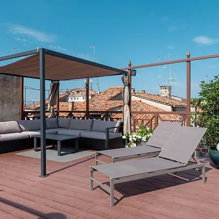 La Finestra Sulle Beccarie Πανσιόν 4*