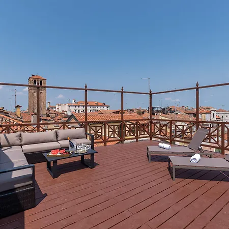 La Finestra Sulle Beccarie 4*