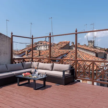 Πανσιόν La Finestra Sulle Beccarie 4*