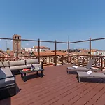 La Finestra Sulle Beccarie 4*