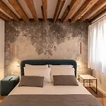 La Finestra Sulle Beccarie 4* Venedig