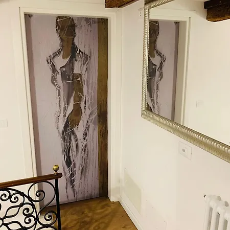 La Finestra Sulle Beccarie Vila